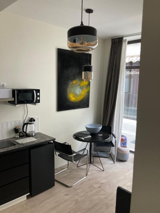 Serene Sixteen - Valence Centre Ville Екстер'єр фото