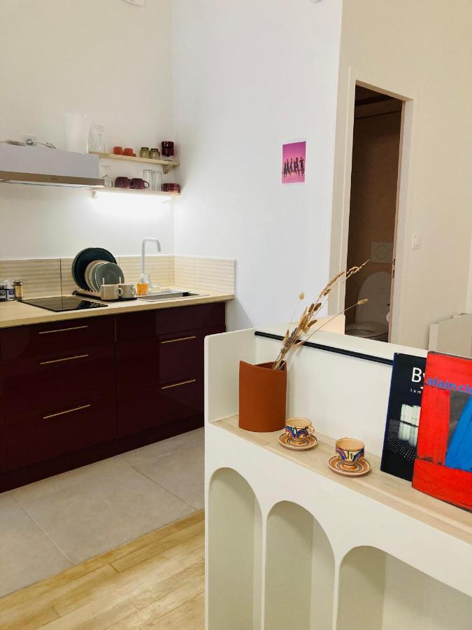 Serene Sixteen - Valence Centre Ville Екстер'єр фото